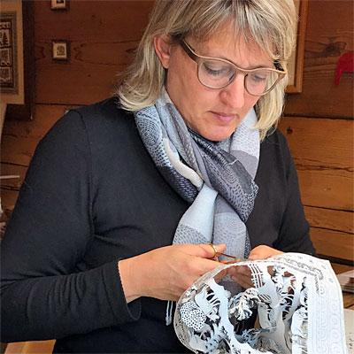 Regina Martin - Scherenschnitt aus Leidenschaft